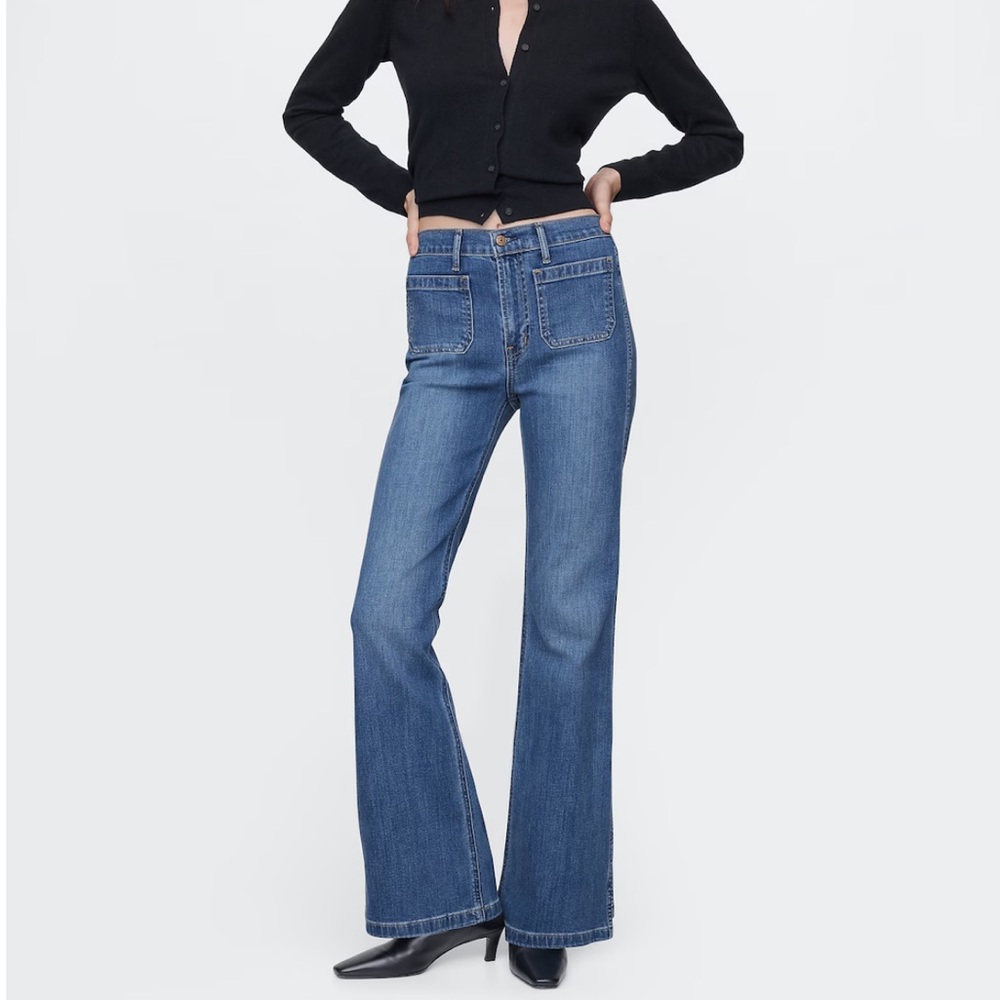 GAP 70’s High Rise Flare Leg Jeans with Retro Style